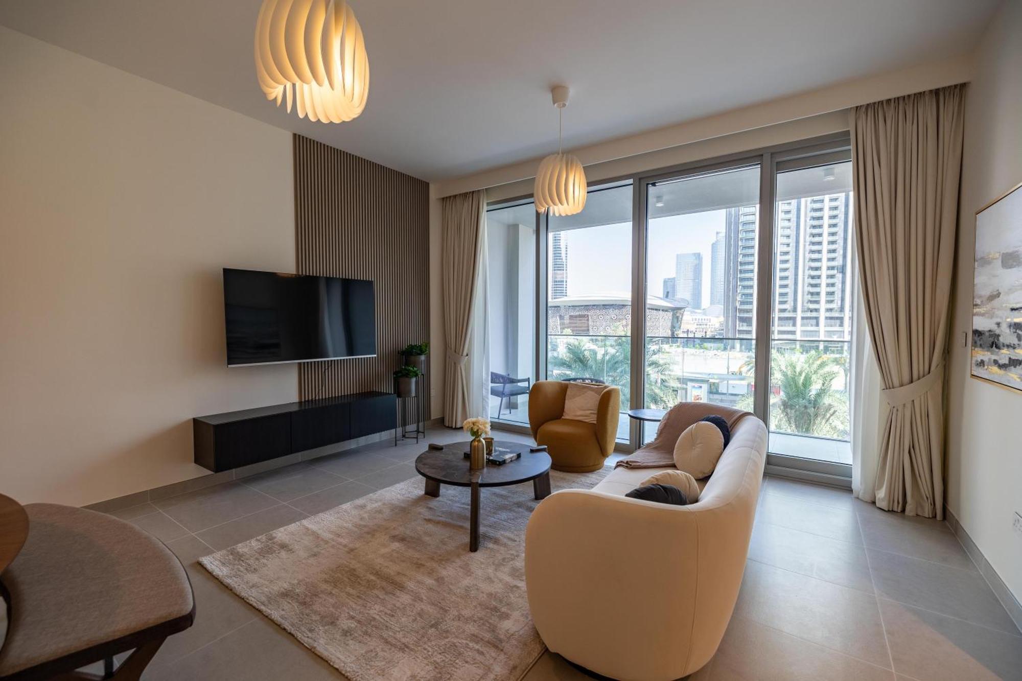 Luxury 3br Storage In Downtown * Dubai