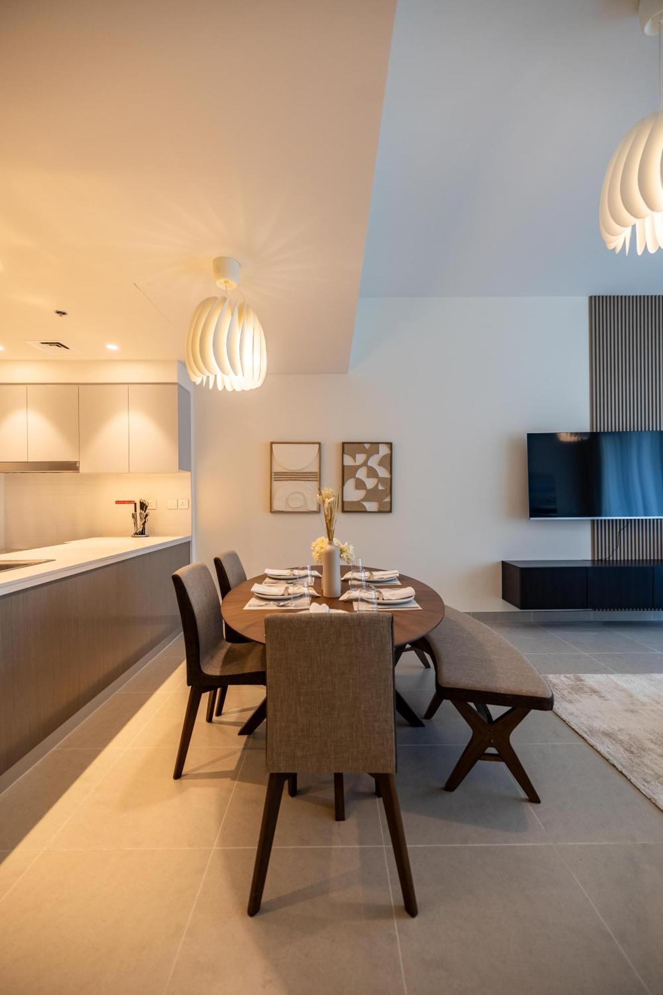 Luxury 3br Storage In Downtown Apartment