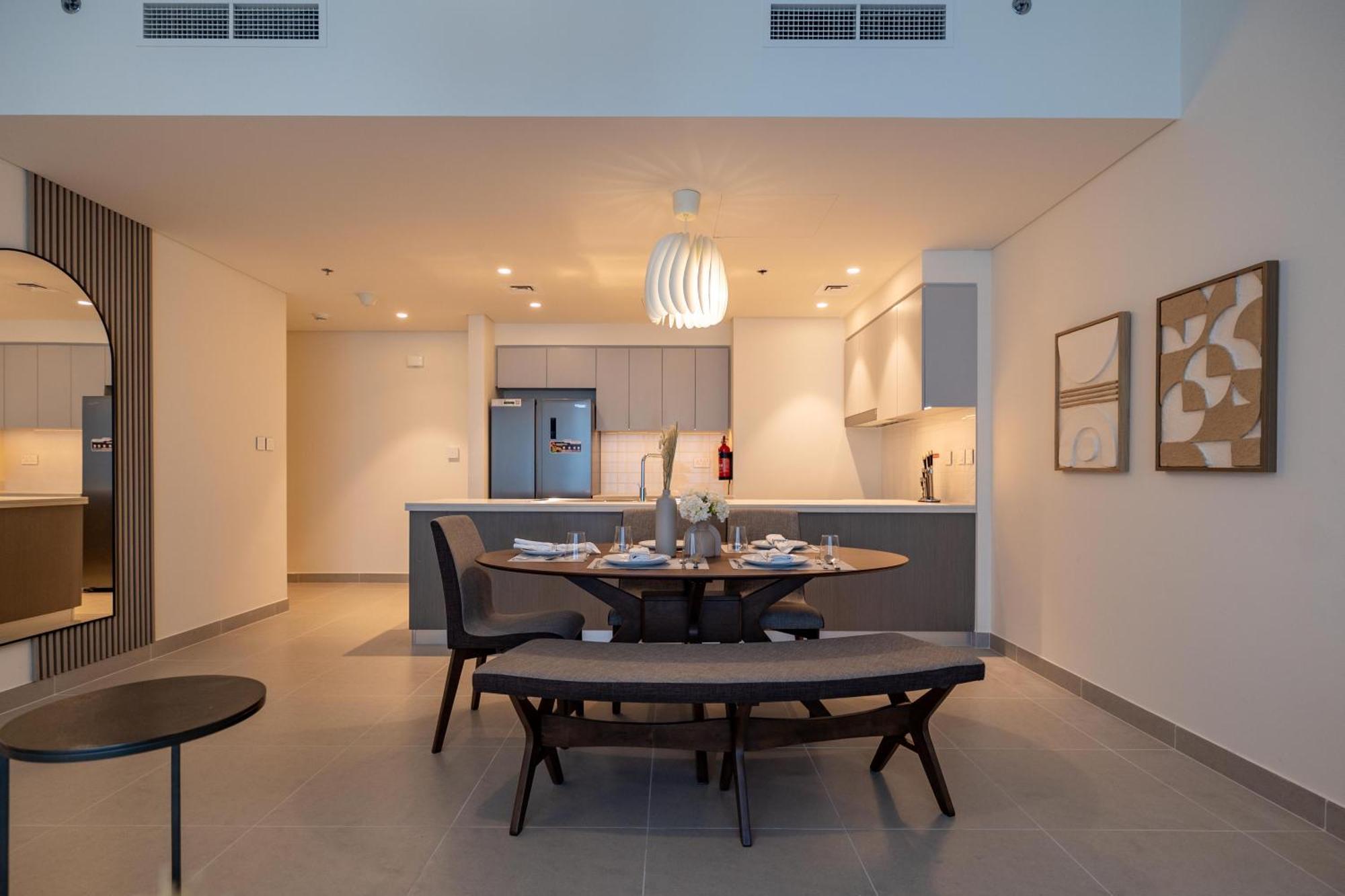 Luxury 3br Storage In Downtown *